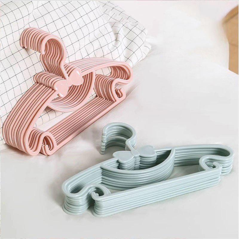 Baby Clothing Hanging Rack - 12 ชิ้น ชุดไม้แขวนเสื้อเด็กทารก ทนทาน กันลื่น ราวแขวนเสื้อผ้า